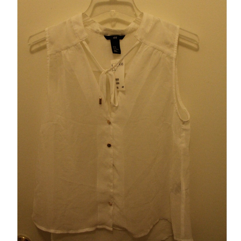 H&M sheer white sleeveless blouse